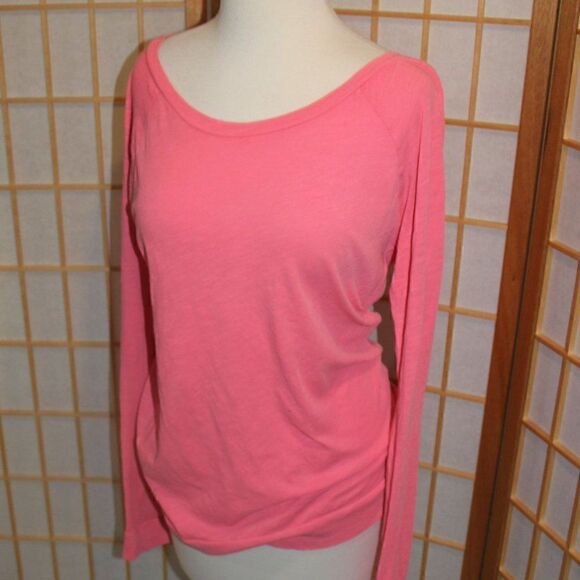 Victoria's Secret PINK S/P Pink Burnout Tee - Picture 10 of 15